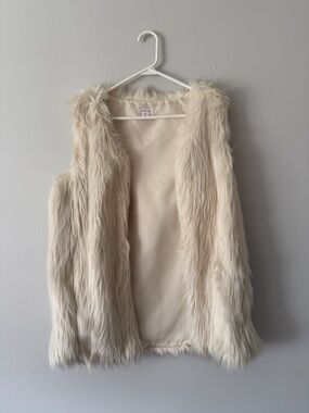 Cream Faux Fur Vest